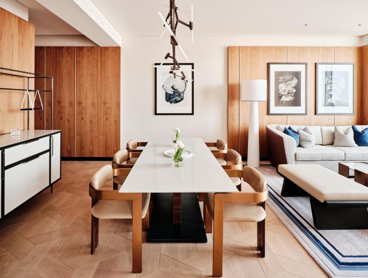 מלון כוויית Grand Hyatt Kuwait מראה חיצוני תמונה A suite at the Mandarin Oriental, Munich