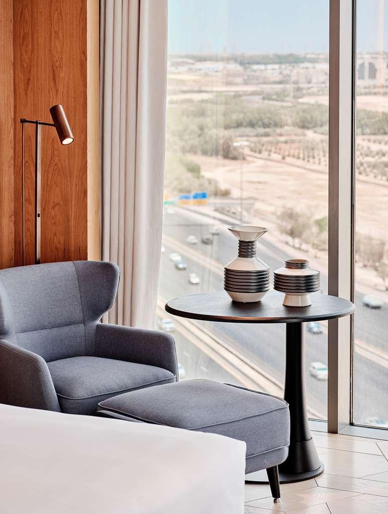 מלון כוויית Grand Hyatt Kuwait חדר תמונה A room at the hotel